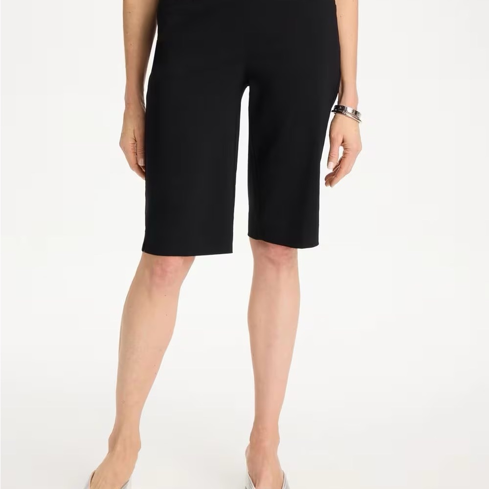 Chico's Classic Black Women's Bermudas